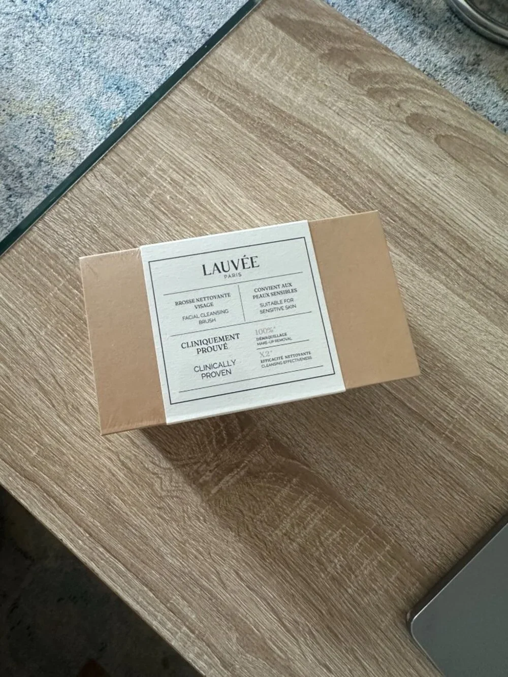 Lauvee Facial Cleansing Brush (White)